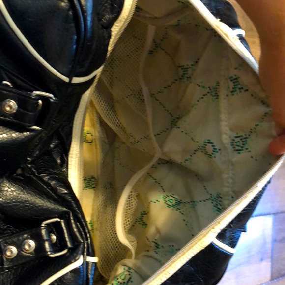 OG LULULEMON!!!! - Picture 6 of 11